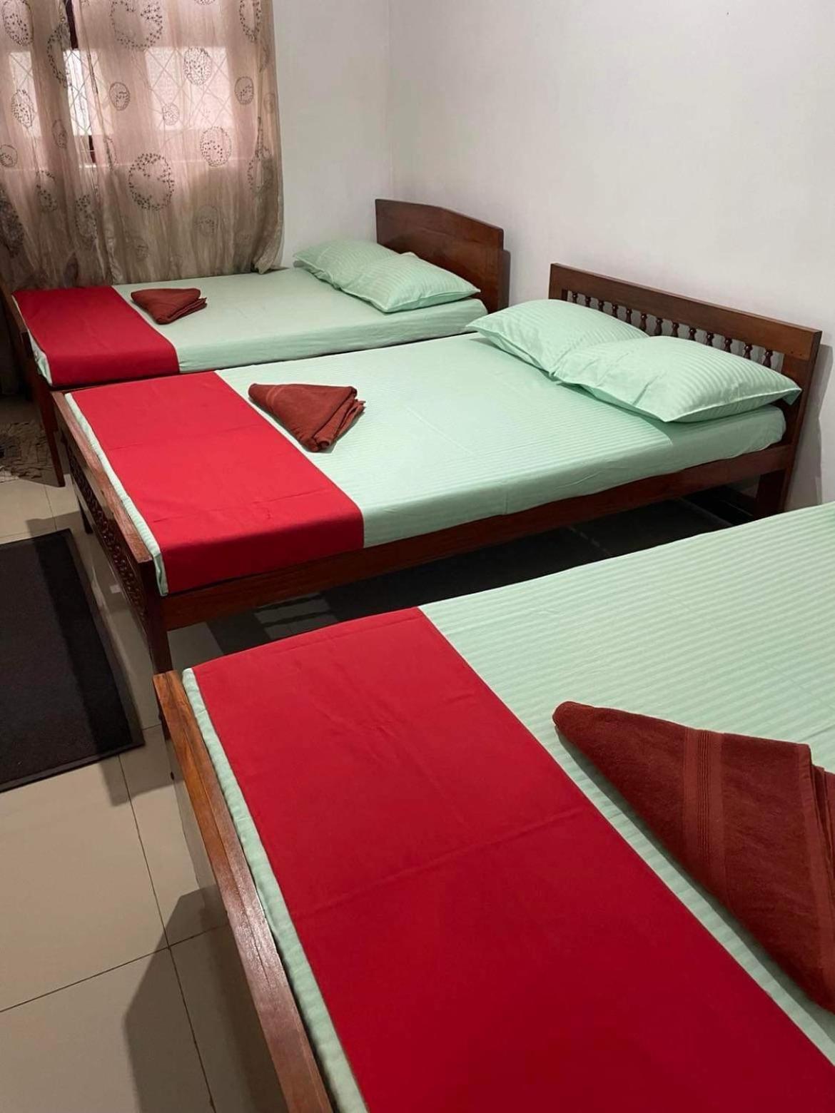 Olivia HomeStay Anuradhapura Luaran gambar