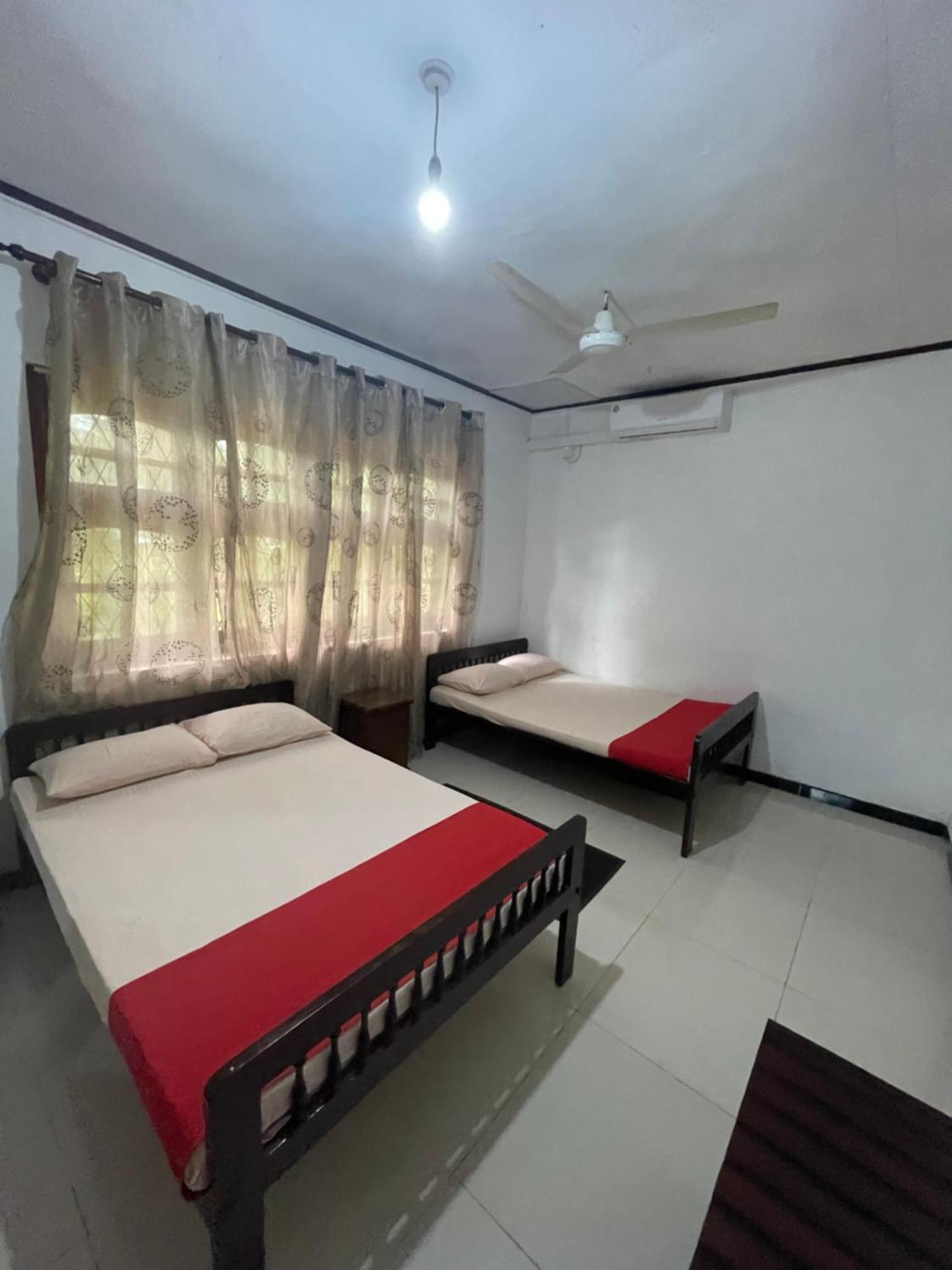 Olivia HomeStay Anuradhapura Luaran gambar